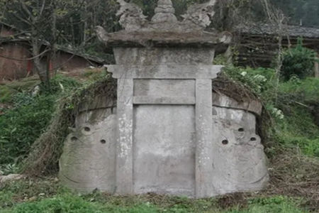 慈世堂：坟地风水是中国传统文化中的一个重